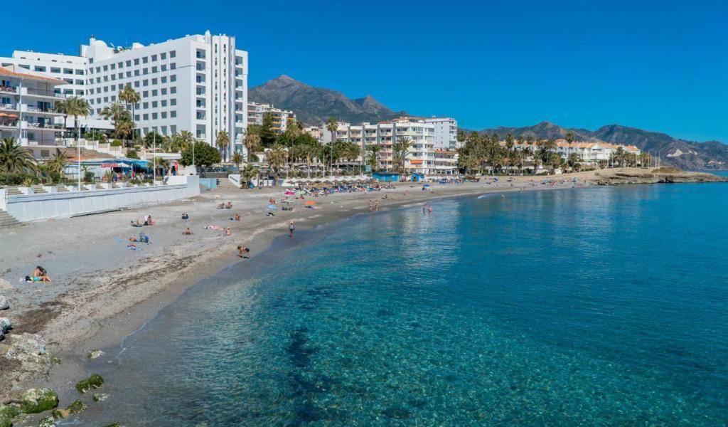 Torresol 18 Apartment Nerja Bagian luar foto